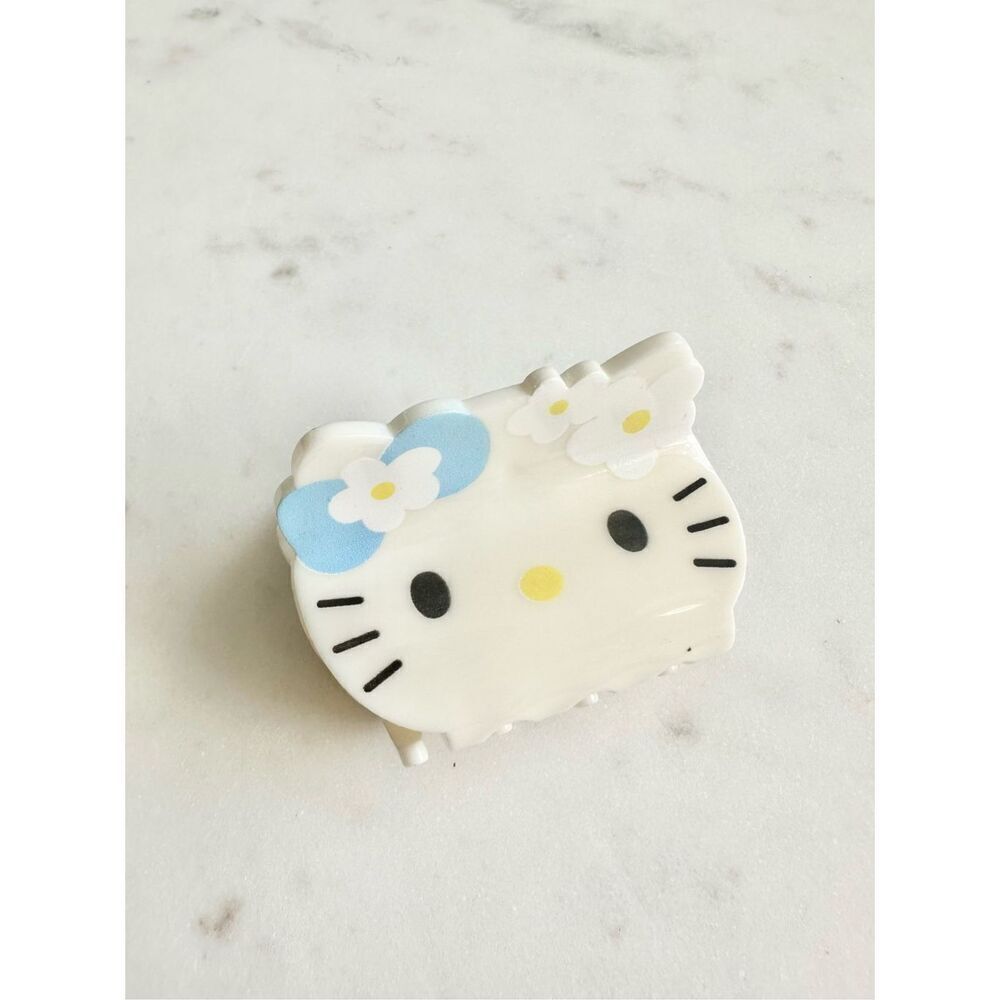 Cute Hello Kitty with blue bow and flowers hair claw - Picture 4 of 4